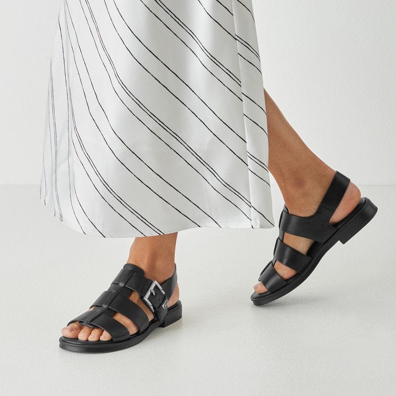 Jana Womens Tamaris Womens Black Buckle Low Heel Sandal 1-28117-46