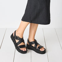 Jana Womens Tamaris Womens Black Leather Buckle Wedge Sandal 1-28705-44