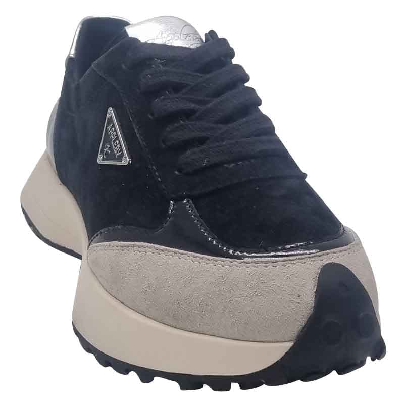 Kate Appleby Womens Kate Appleby Womens Black New Balance Inspired Trainer - Berk