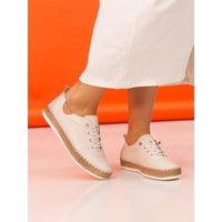 Lunar Womens Lunar Womens Cream Slip On Evie Leather Plimsoll - FLE050