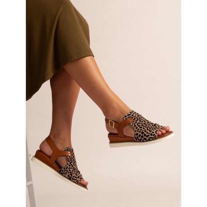 Lunar Womens Lunar Womens Leopard Steffi Leather Wedge Sandal - JLS003