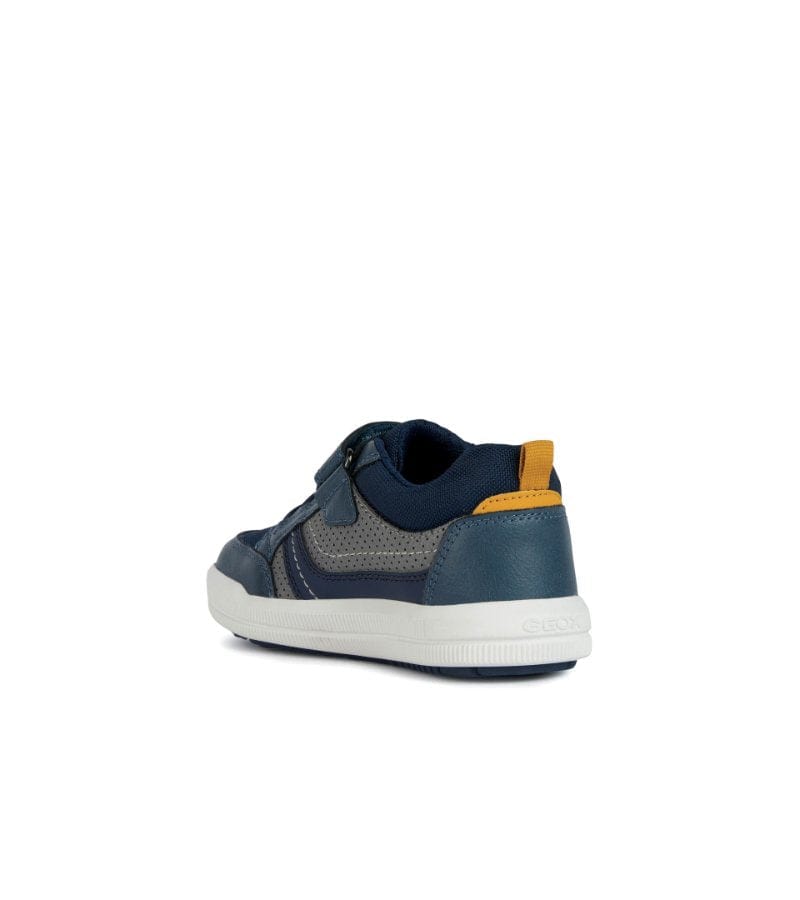 Geox Kids Geox Boys Low Top Arzach Shoe J164AA