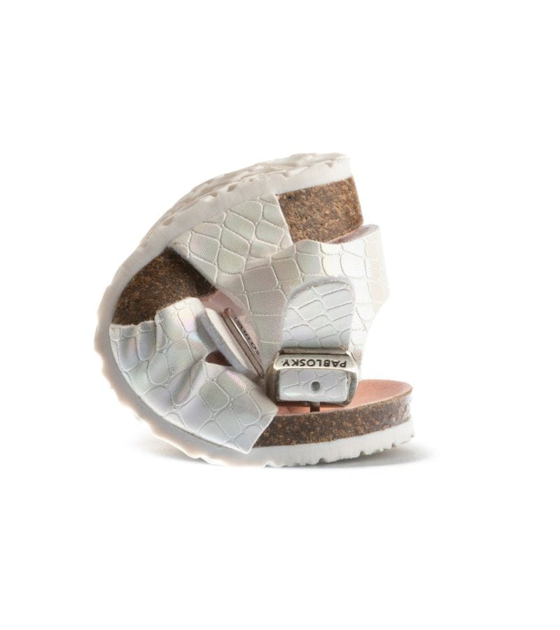 Pablosky Kids Pablosky Junior Girls Textured Pearlescent Sandal With Footbed Support 423700